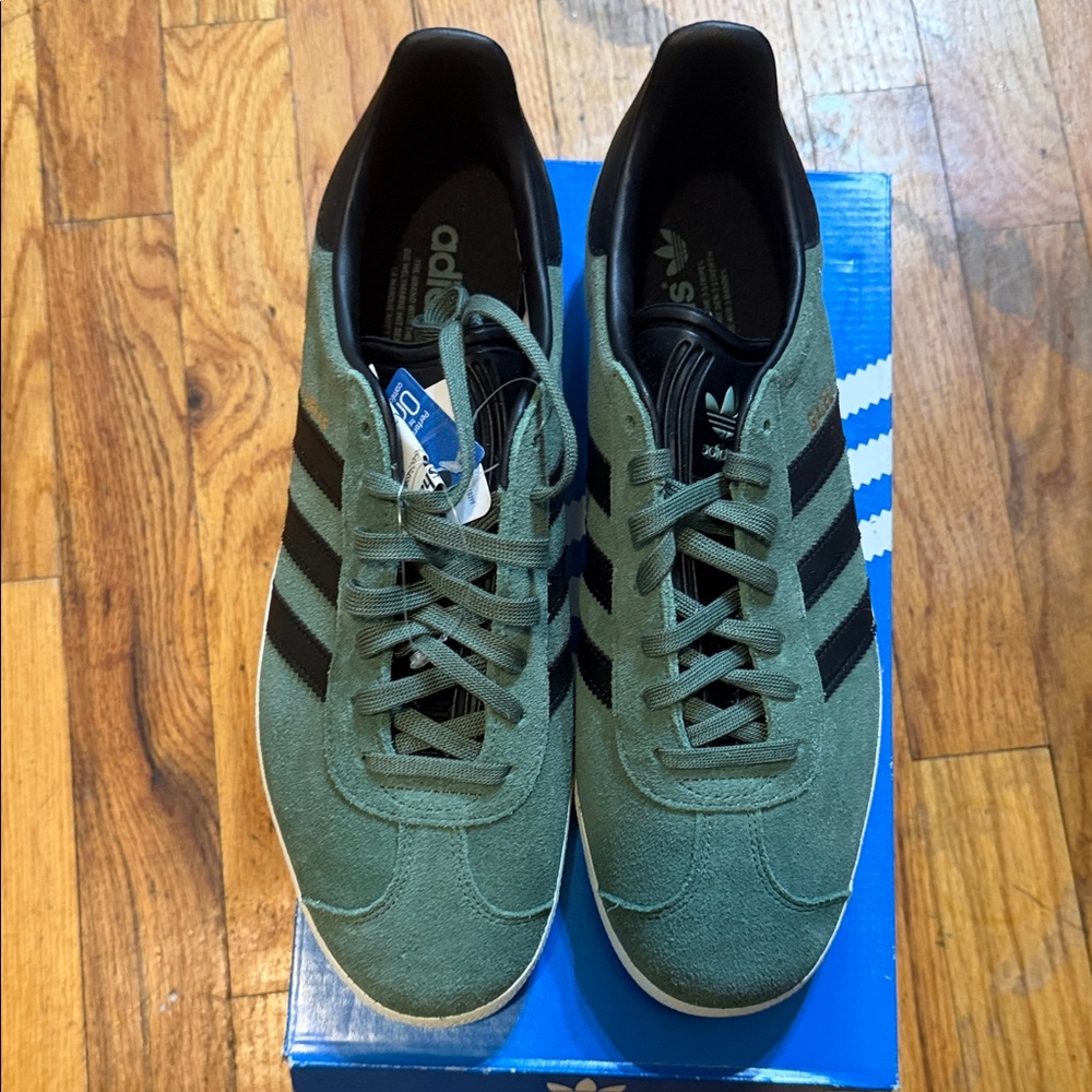 Adidas Gazelle Men's Olive and Black Sneakers - Picture 6 of 9